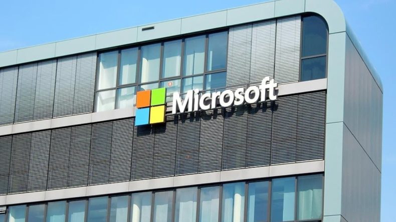 Microsoft’tan İki Yeni Surface Modeli
