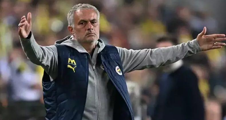 Mourinho’nun Sürpriz Kararı