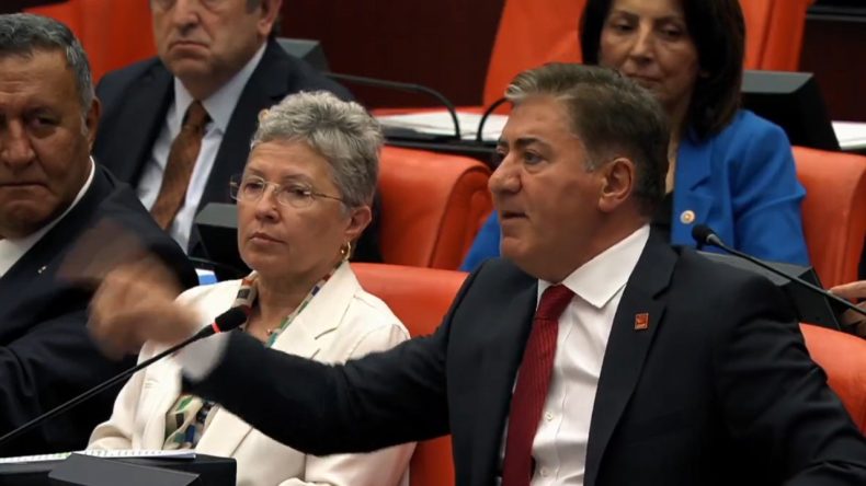 Murat Emir: İklim kanun teklifinin komisyona geri çekilmediğini öğrenmiş bulunuyoruz