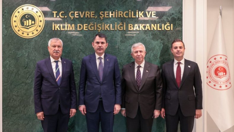 Murat Kurum, CHP’li Başkanlarla Bir Araya Geldi