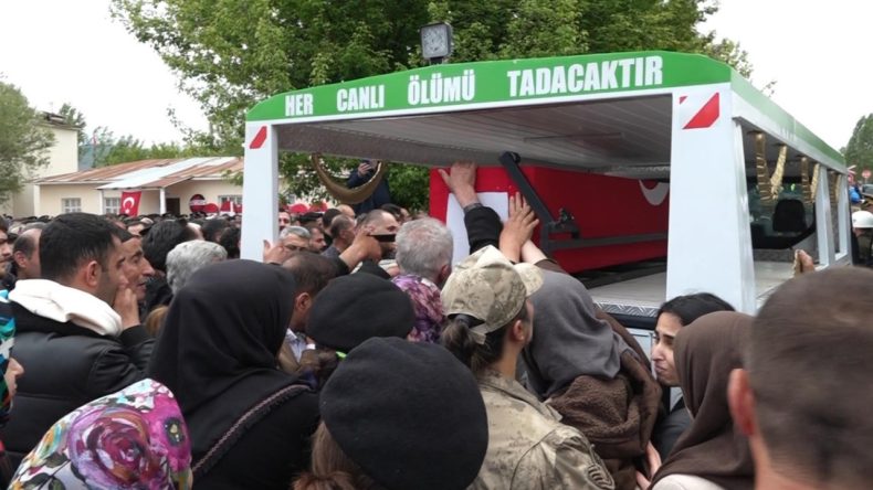 Muş, Şehidini Uğurladı