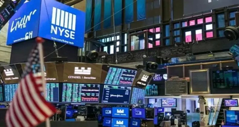 New York Borsası Güne Kayıpla Başladı