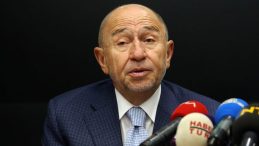 Nihat Özdemir, Golf Turnuvası İçin Başarı Sözü Verdi