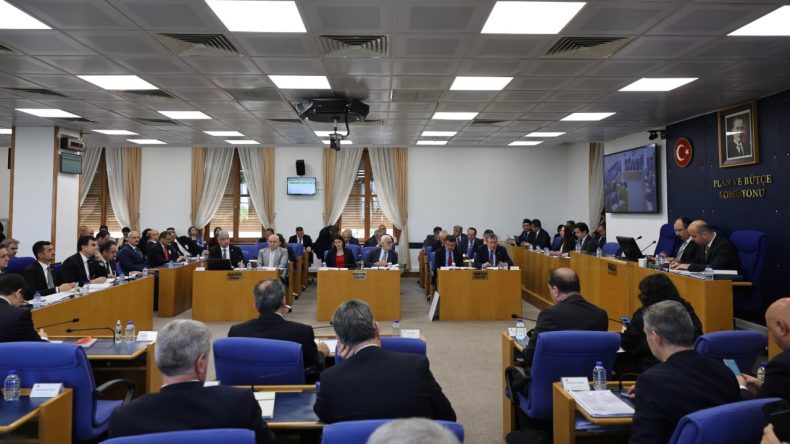 Nüfusu 2 Bin Altında Olan Belediyeler Köye Dönüşecek