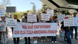 Öğretmenler MEB Önünde: Atanamayan Değil, Atanmayan