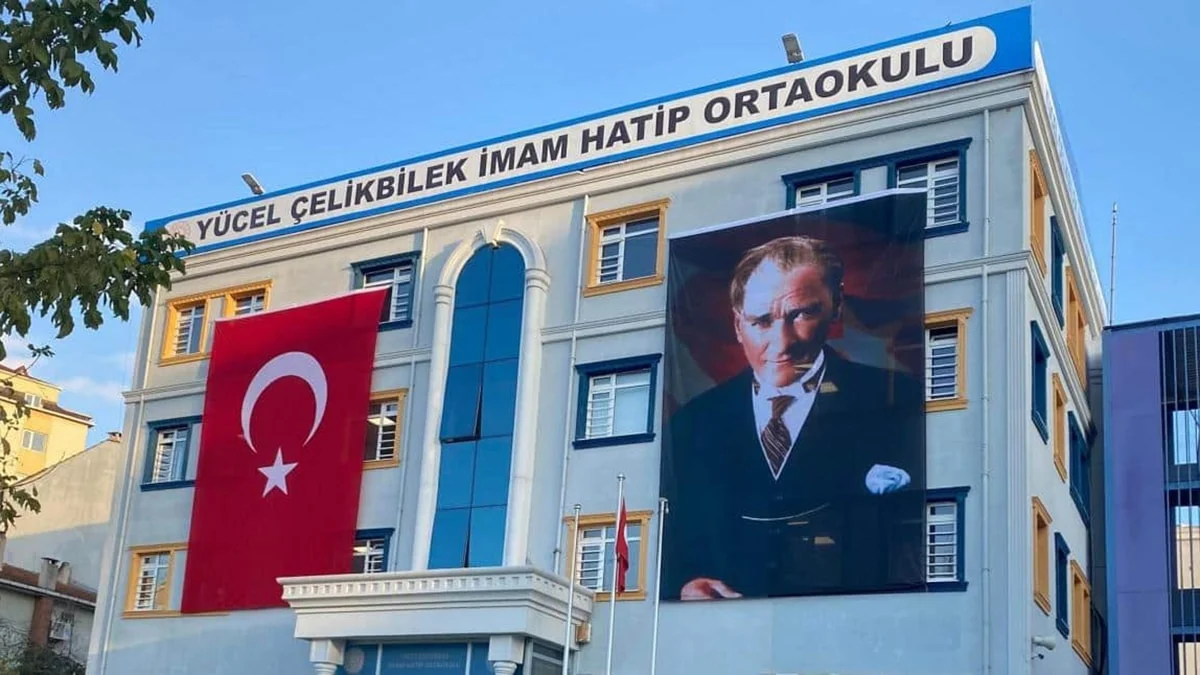 Okul Resmi