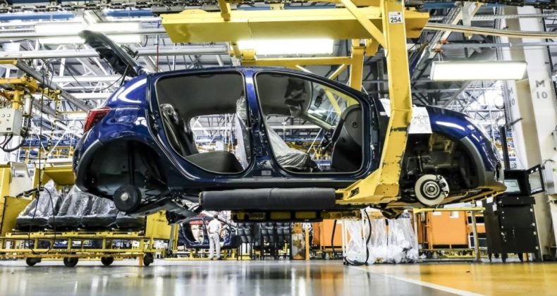Otomotiv Devi Toyota’dan Tarihi Başarı! Dört Ayda Satış Rekoru