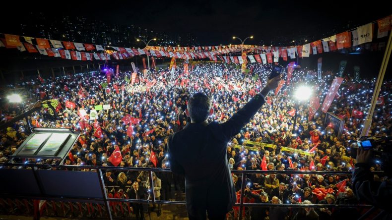 Özel’e Saldırı Sonrası Ana Muhalefet Ayakta: Erdoğan’ın Sözlerini Hatırlattılar
