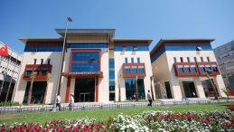 Özgür Özel, Fatih Belediyesi’ni işaret etmişti: Usulsüzlükler, Sayıştay raporunda