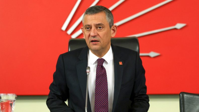 Özgür Özel’den Sosyalist Enternasyonal Konsey Toplantısı’nda İmamoğlu Tepkisi