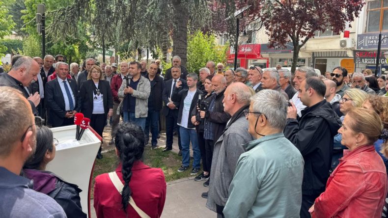 Özgür Özel’e Saldırı Artvin’de Protesto Edildi