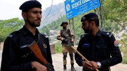 Pakistan’da Okul Otobüsüne Bombalı Saldırı: Çok Sayıda Ölü ve Yaralı Var
