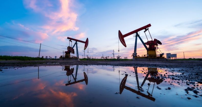 Petrol Fiyatları Suudi Devrimi Vurdu