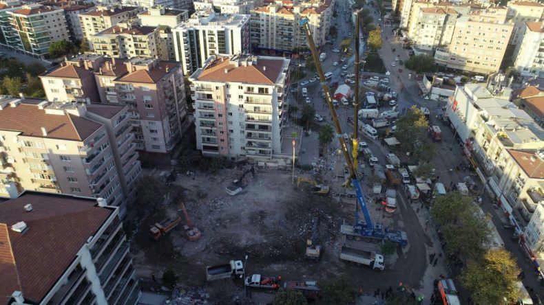 Rıza Bey Apartmanı Davası 19. Duruşma: Yeniden Rapor İstenildi