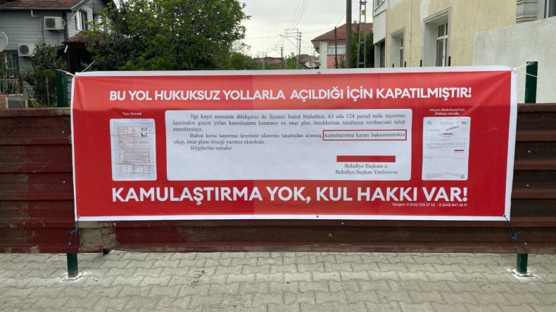 Sakarya’da Arsa Sahipleri Yolu Kapattı