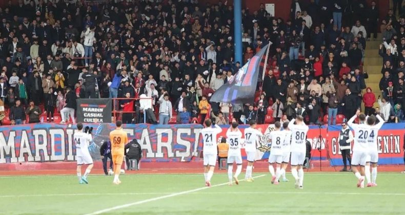 Şampiyonluk Kutlamaları İptal Edildi: Kupayı Sessiz Sedasız Aldılar