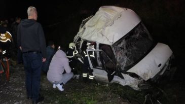 Samsun’da Minibüs Şarampole Devrildi: 1 Ölü, 4 Yaralı
