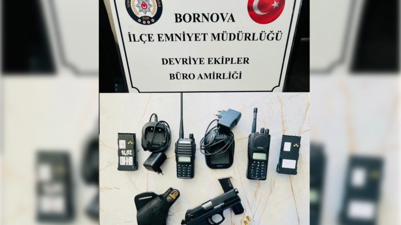 Sanayi Esnafını Silah ve Telsizle Kandırıp İndirim İstedi