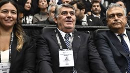 Serdal Adalı rengini belli etti