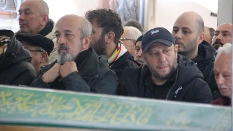 Serkan Keskin’in Üzücü Kaybı: Annesi Zeliha Keskin Son Yolculuğuna Uğurlandı