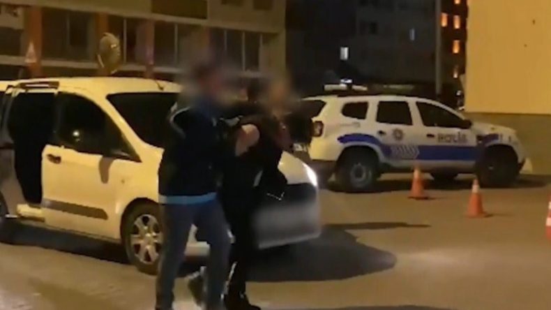 Silahlı Soyguncular 60 Kişilik Ekiple Ele Geçirildi