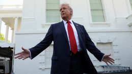Sinemada Trump İftira: Yüzde 100 Vergi Tehdidi