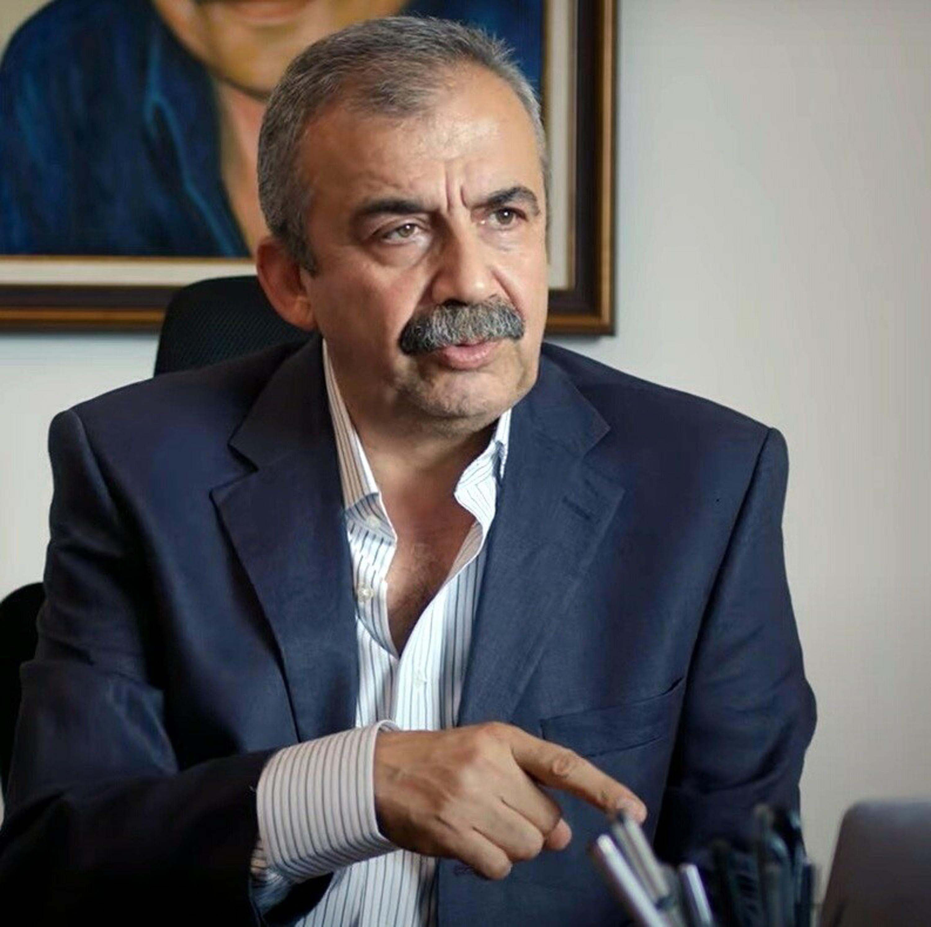 Sırrı Süreyya Önder