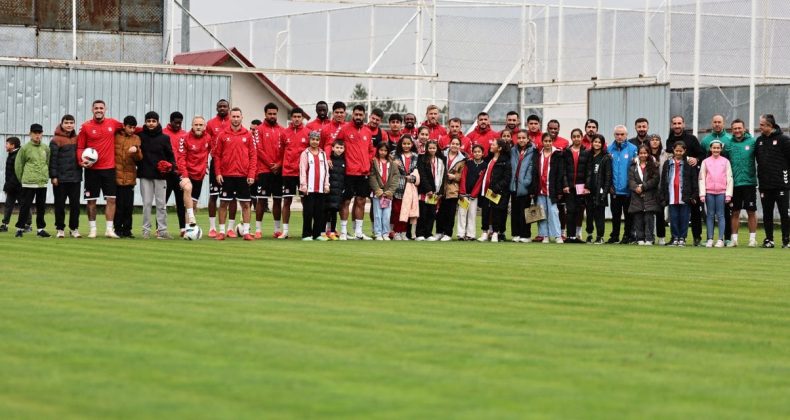 Sivasspor’a Galatasaray Maçı Öncesi Kilis Sürprizi