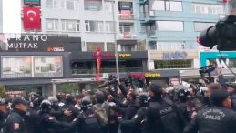 Taksim’e Yürümek İsteyenlere Polis Müdahalesi: 107 Kişi Gözaltına Alındı