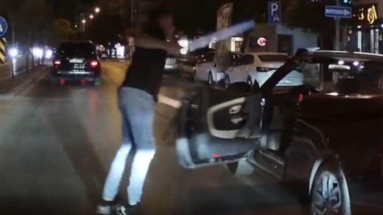 Tartıştığı motosikletlinin üzerine döner bıçağıyla yürüyen sürücü tutuklandı