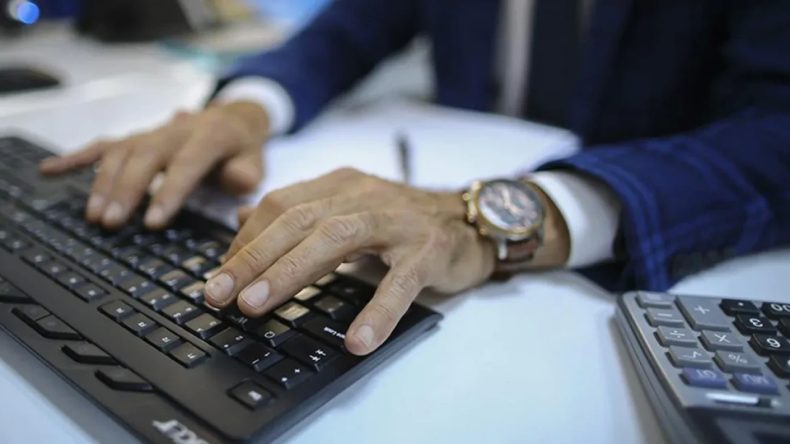 TBMM’den Geçen Yeni Yasayla Kamuya Alımda 35 Yaş Sınırı Getirildi