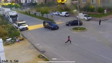 Ticari Aracın Çarptığı Çocuk Ağır Yaralandı