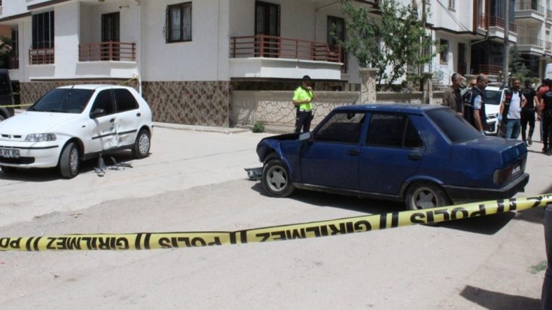 Trafik Kazası Sonrası Kanlı Kavga: 7 Kişi Yaralandı