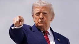 Trump’ın California’ya Fon Kesme Tehdidi