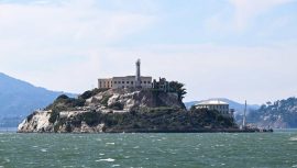 Trump’tan Alcatraz Hapishanesi Kararı