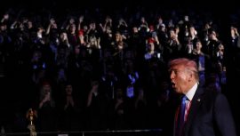 Trump’tan Üniversitede Propaganda Konuşması