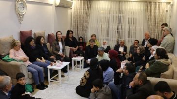 Tülay Hatimoğulları İstanbul’da Ev Ziyaretleri Gerçekleştirdi