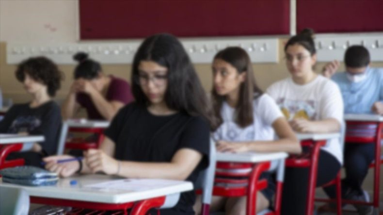 Türkiye’de Her 5 Çocuktan 1’i Okula Aç Gidiyor