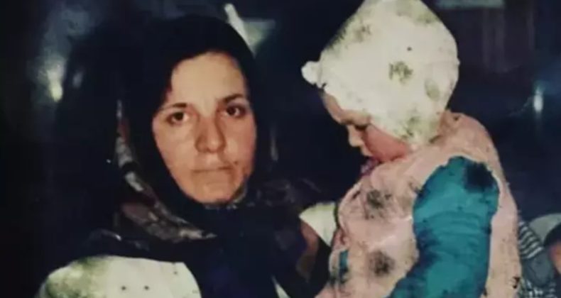 Ünlü Komedyenden Nostaljik Paylaşım: Başım Kel Alnımda Sinek!