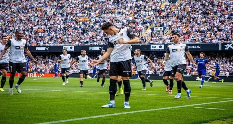 Valencia Fark Yaratıyor