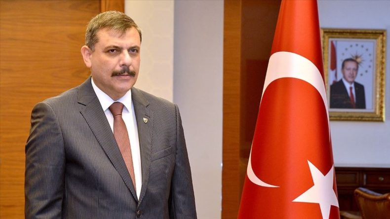 Validen Oğlunun Skandal Paylaşımlarıyla İlgili Açıklama