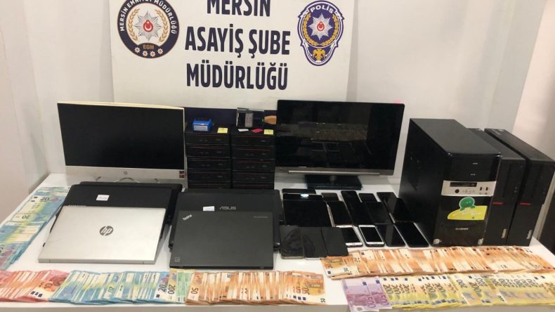 Yabancılara Abone Tuzağı Kuruyorlardı, Yakalandılar