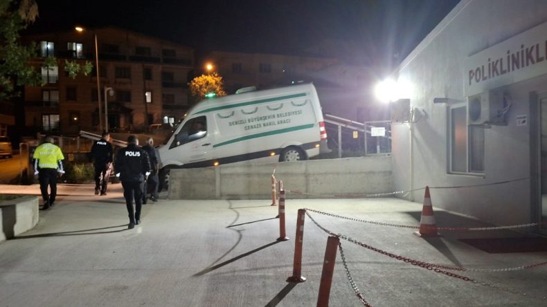 Yem Karma Makinesinde Feci Kaza: Besici Hayatını Kaybetti