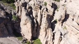 Yozgat’ı Peri Bacaları ile Tanıştıran Doğal Oluşum