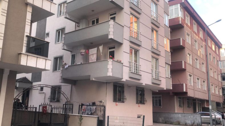 Yürek burkan bir olay: 2 yaşındaki Meyra pencereden düşerek hayatını kaybetti