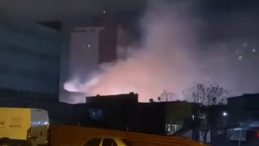 Zeytinburnu’ndaki Sanayi Sitesinde Yangın Çıktı