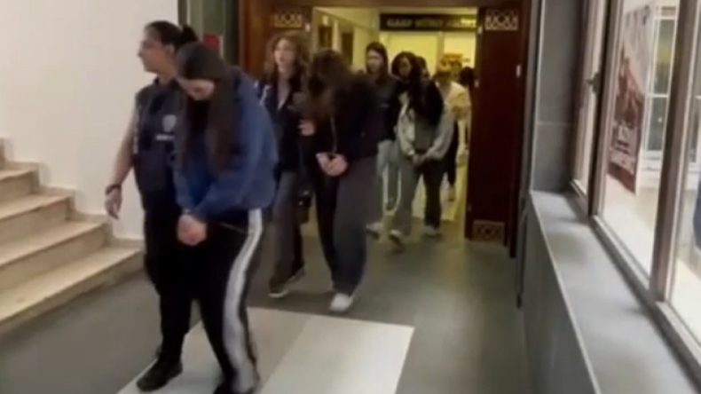 'Balkız' Operasyonu: Erkekler Tuzağa Düşürülerek Binlerce Lira Tahsil Edildi
