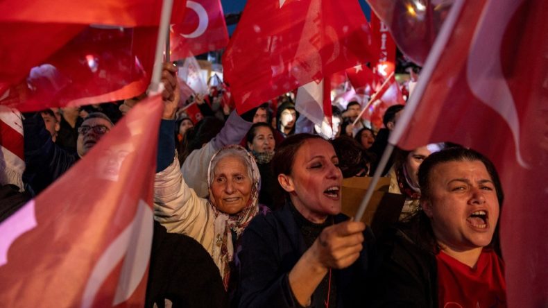 'CHP tarihinde bir ilk' diye duyurulmuştu… İşte o anketin detayları