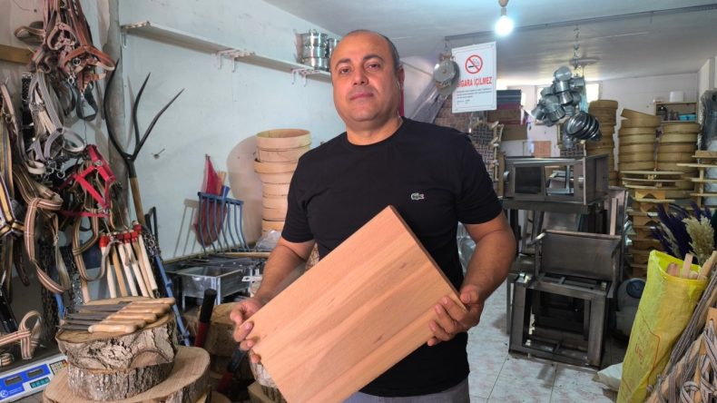 'Eskiden Yetiştiremiyorduk' Diye İsyan Etti: Şimdi Dört Gün Kaldı, Hiç Satış Yok