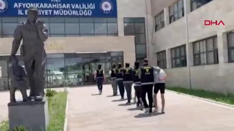 250 Bin Liralık Kabloları Eritip Sattılar